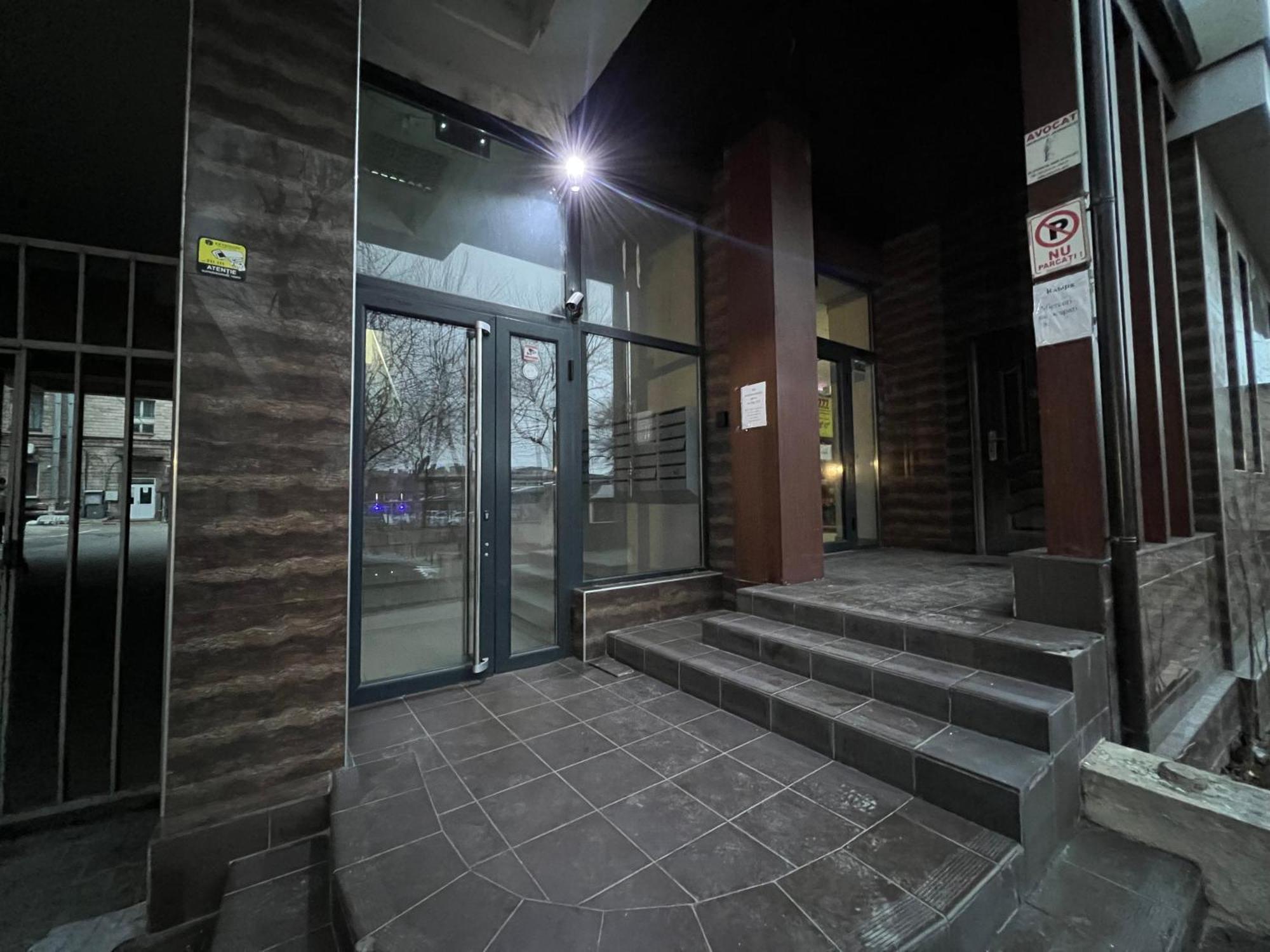 Center Apartment Chisinau Exterior photo